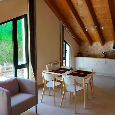 Turisticos La Estacion Y Estudio Onís