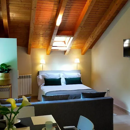 Turisticos La Estacion Y Estudio Apartment